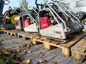 Używane zagęszczarki gruntu Swepac